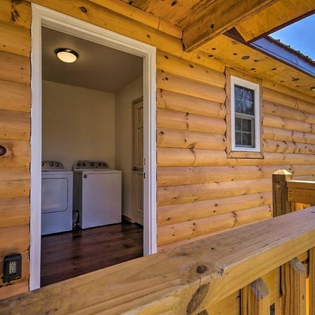 Bears Den Cabin With Porch About 5 Mi To Bryson City! Luaran gambar