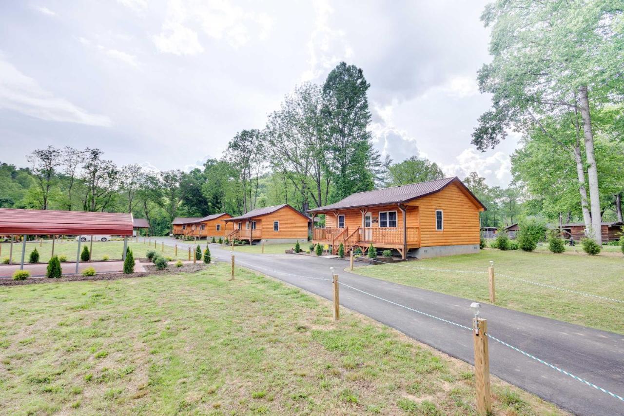 Bears Den Cabin With Porch About 5 Mi To Bryson City! Luaran gambar